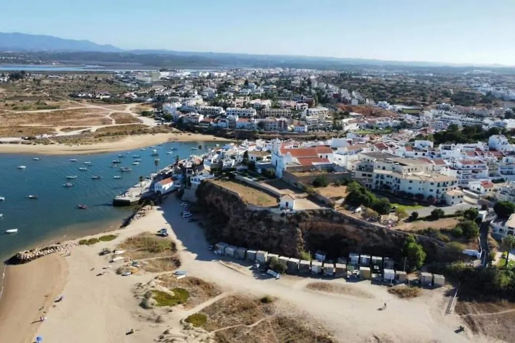 Bela Vista Family Flat Near Ferragudo Beach Parchal 0*,  Portugal